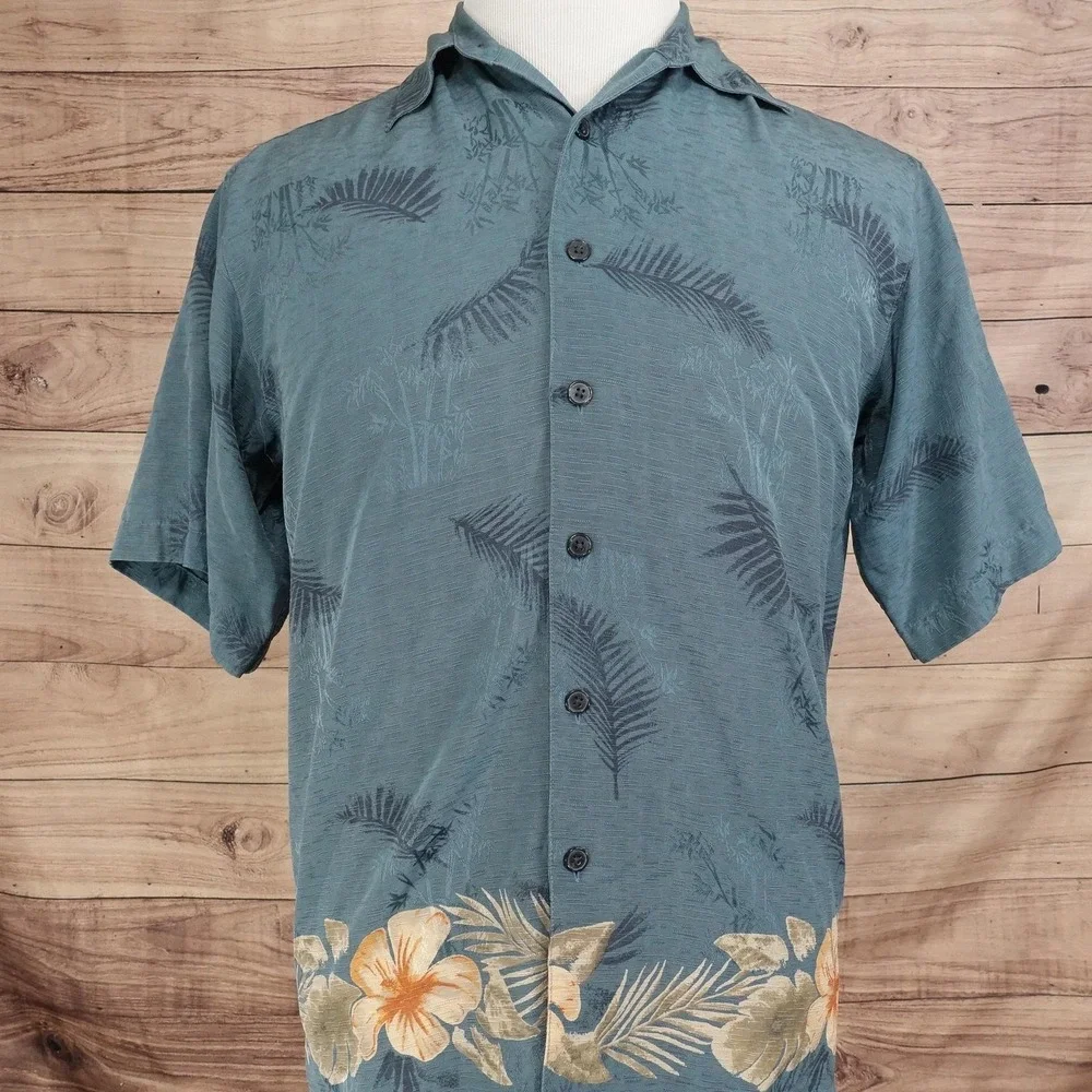 IZOD Shirt Mens S Blue Floral Short Sleeve Button-Up Silk Tropical Hawaiian
